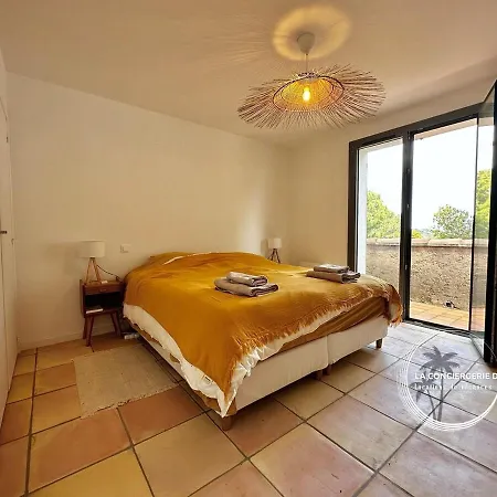 Villa La Sarrazine - Port Du Niel - Vue