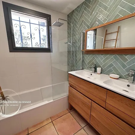 La Sarrazine - Port Du Niel - Vue Villa *