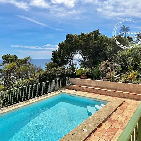 La Sarrazine - Port Du Niel - Vue * Hyères