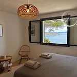 La Sarrazine - Port Du Niel - Vue Hyères