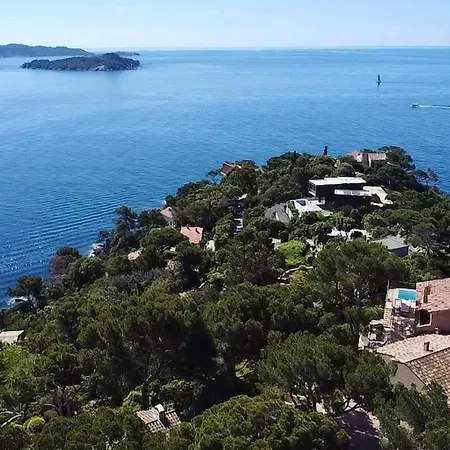 La Sarrazine - Port Du Niel - Vue * Єр
