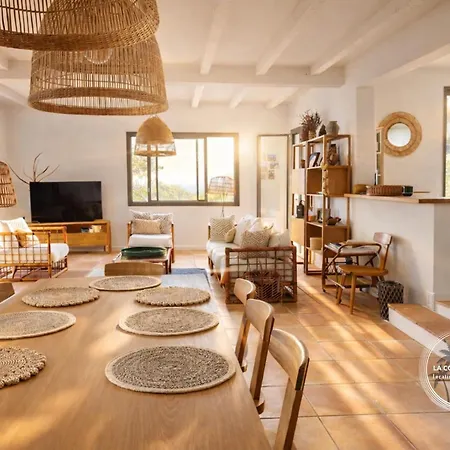 La Sarrazine - Port Du Niel - Vue Єр