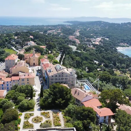 La Sarrazine - Port Du Niel - Vue Вілла Єр